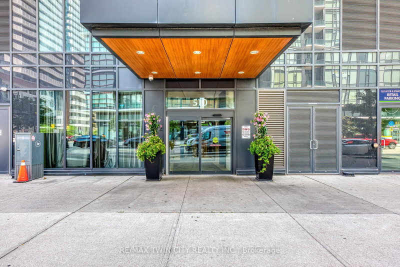 510 Curran Mississauga,ON L5B 0J8 — Photo 4