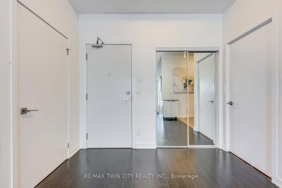 510 Curran Mississauga,ON L5B 0J8 — Photo 9