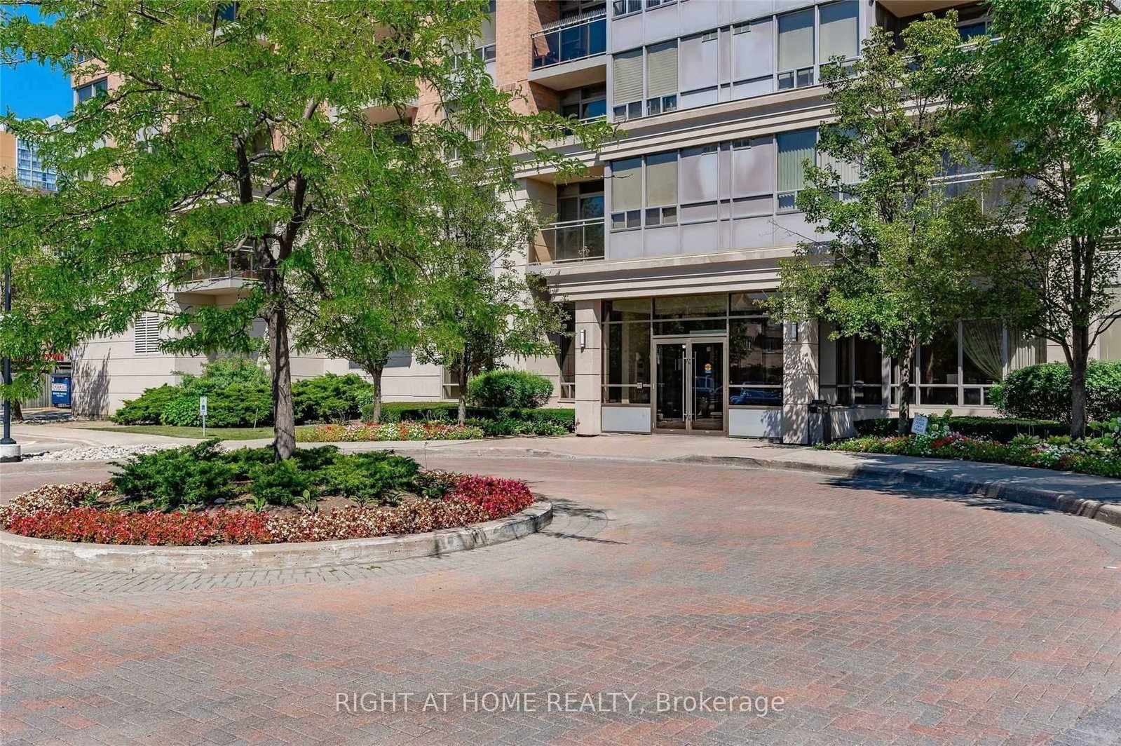 55 Strathaven Mississauga,ON L5R 4G9 — Photo 33