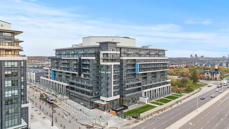 523 - 395 Dundas Street W