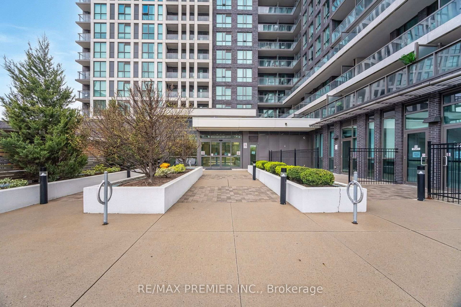 80 Esther Lorrie Drive • #312 • Toronto, ON photo 2