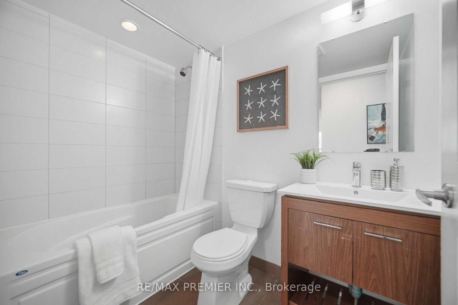 80 Esther Lorrie Drive • #312 • Toronto, ON photo 29