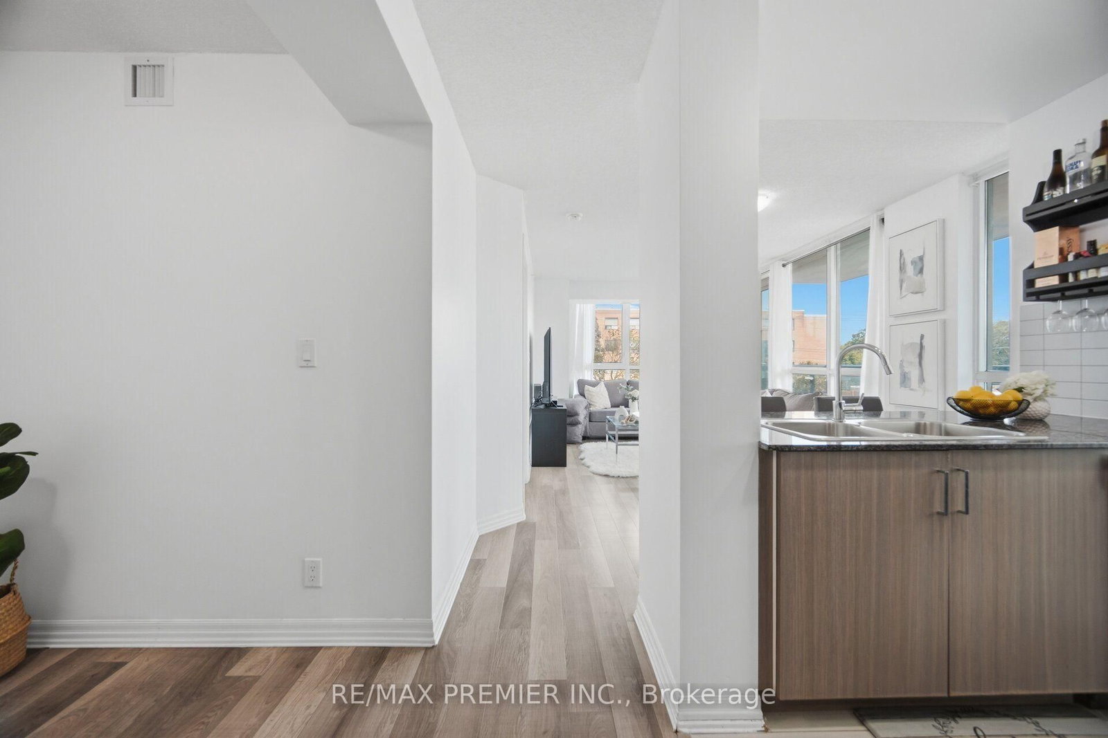 80 Esther Lorrie Drive • #312 • Toronto, ON photo 7