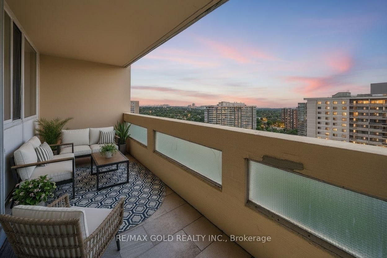 3590 Kaneff Crescent • #1913 • Mississauga, ON photo 9