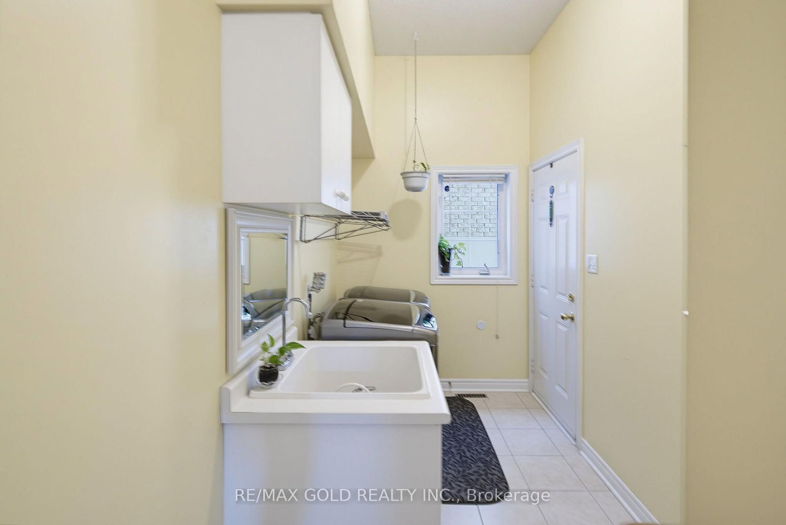 57 Quailvalley Drive • Brampton, ON photo 11