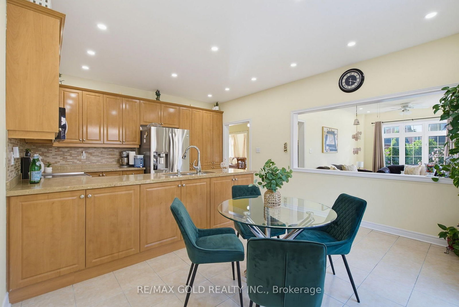 57 Quailvalley Drive • Brampton, ON photo 15