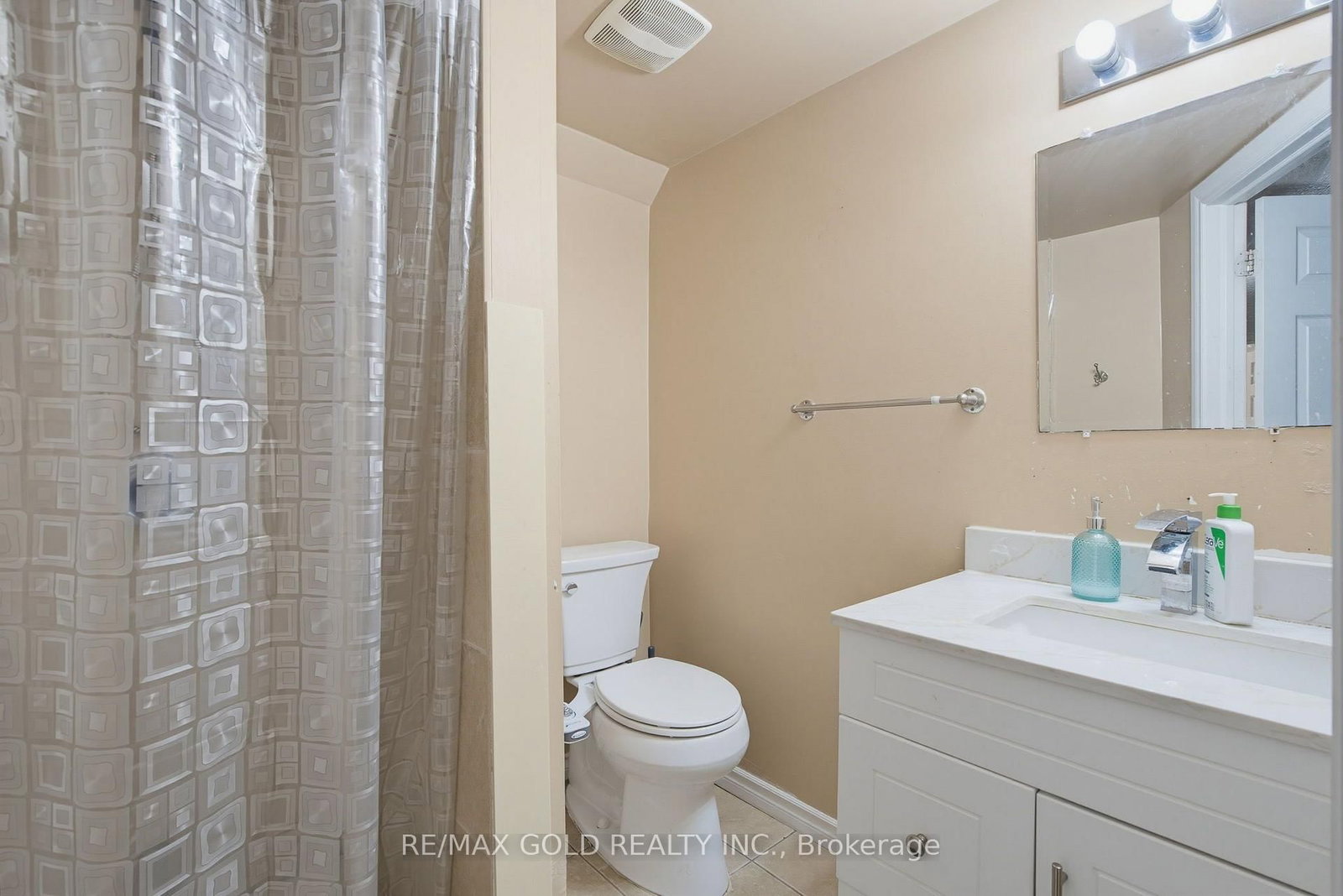 57 Quailvalley Drive • Brampton, ON photo 36