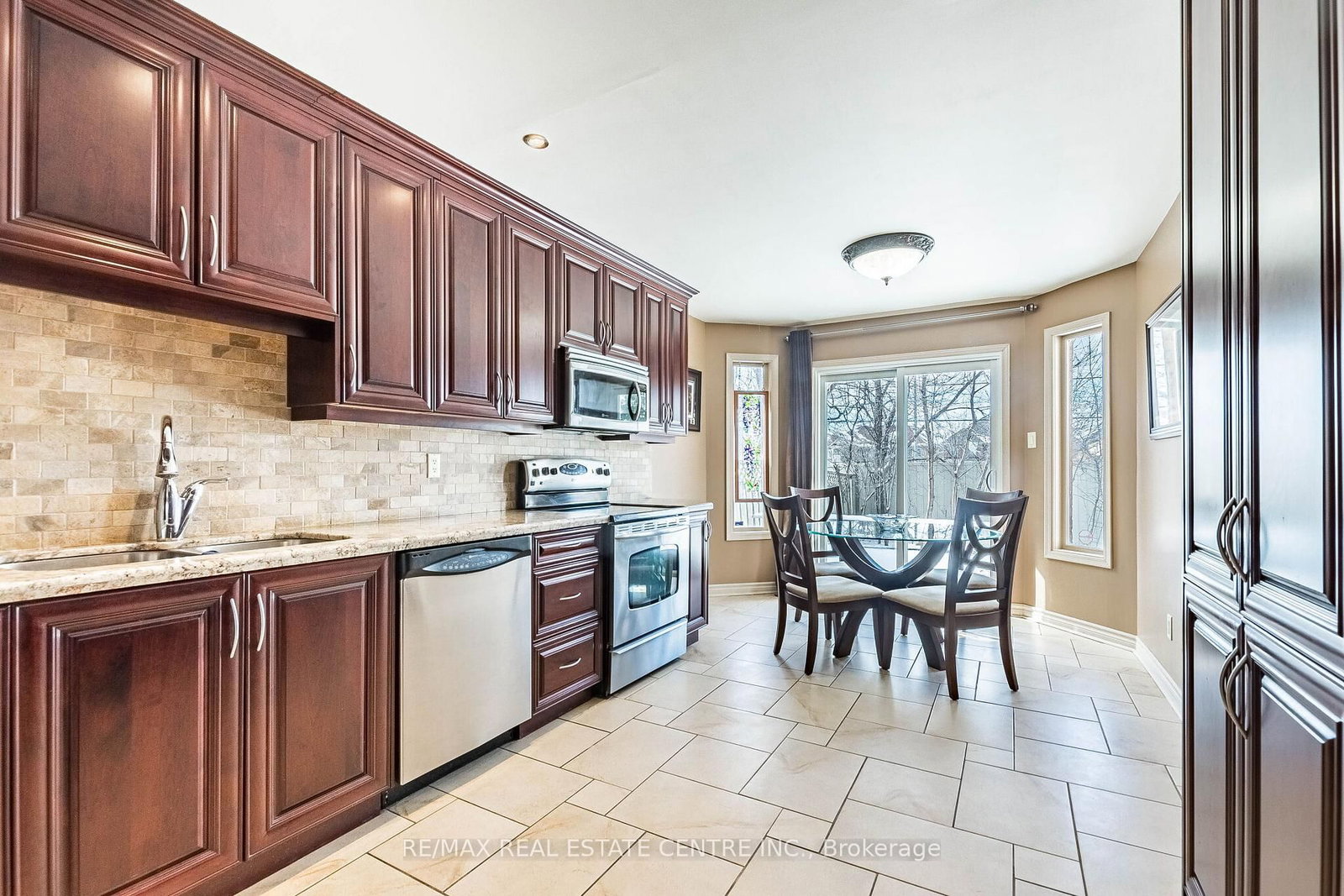82 Candy Crescent • Brampton, ON photo 13