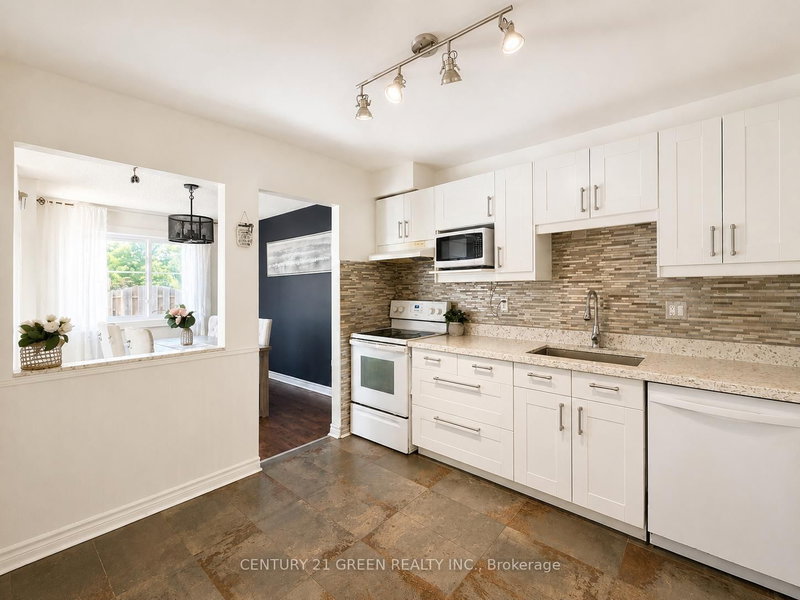 6777 Formentera Mississauga,ON L5N 2M3 — Photo 11