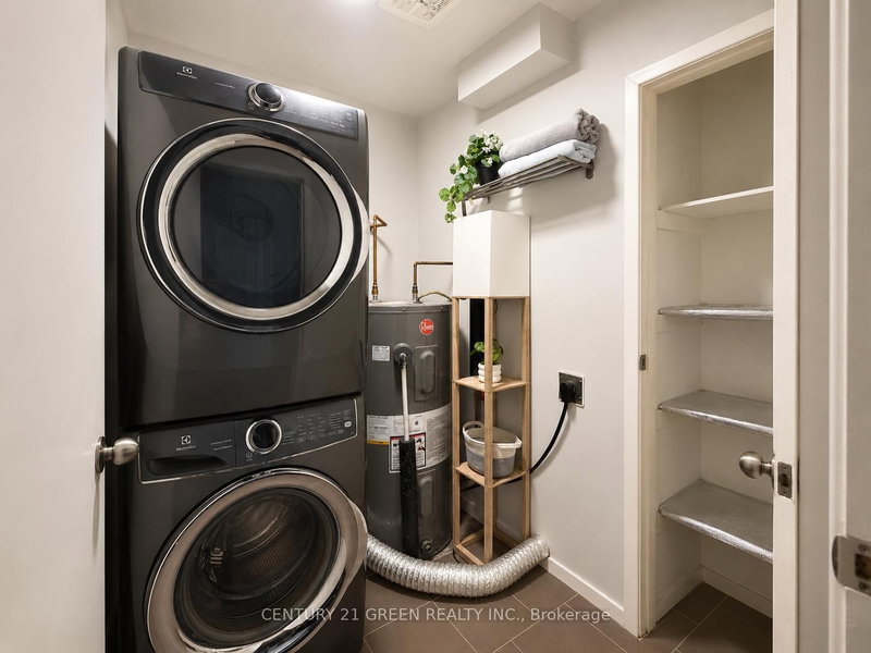 6777 Formentera Mississauga,ON L5N 2M3 — Photo 25
