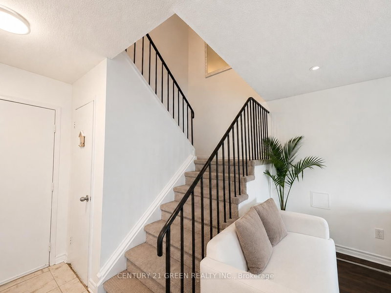 6777 Formentera Mississauga,ON L5N 2M3 — Photo 7