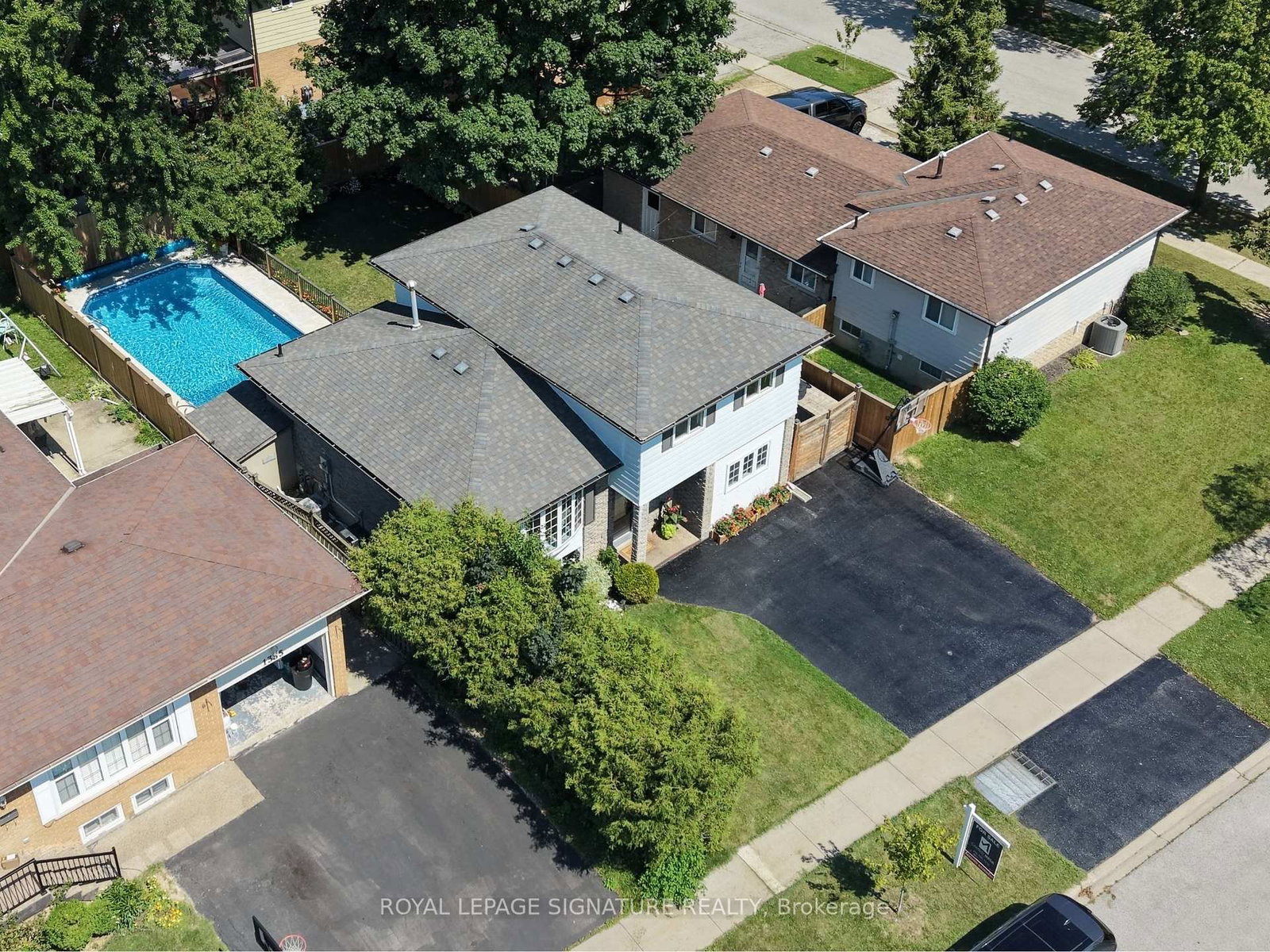 1333 Woodvale Place - Photo 39