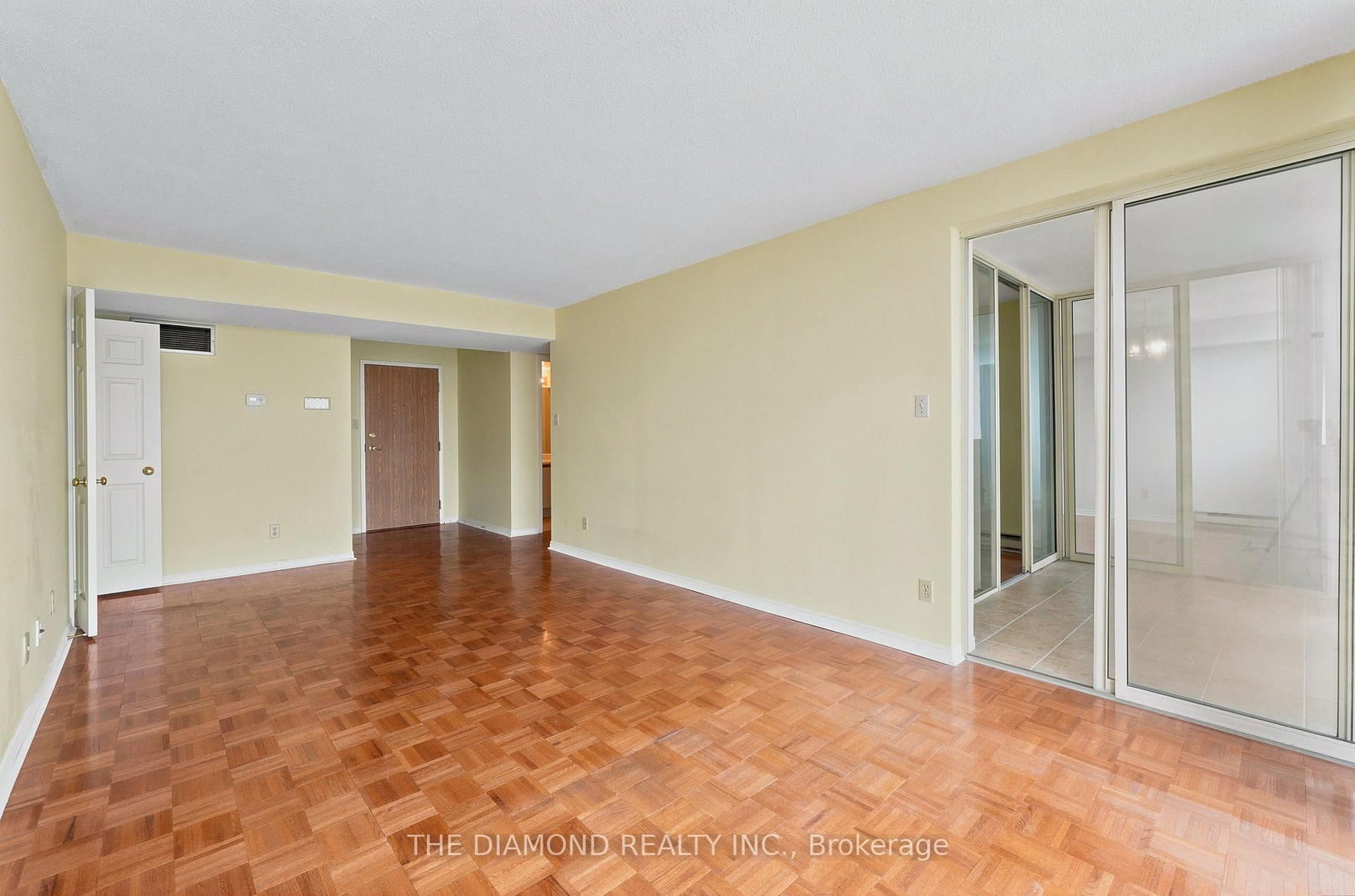 1360 Rathburn Road E • #1805 • Mississauga, ON photo 12