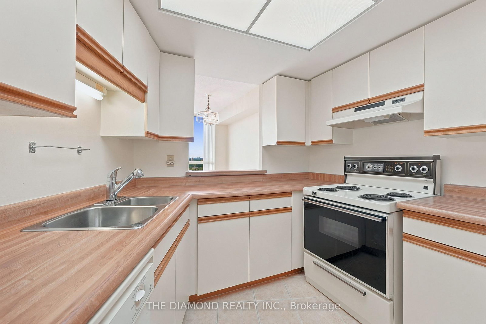 1360 Rathburn Road E • #1805 • Mississauga, ON photo 15