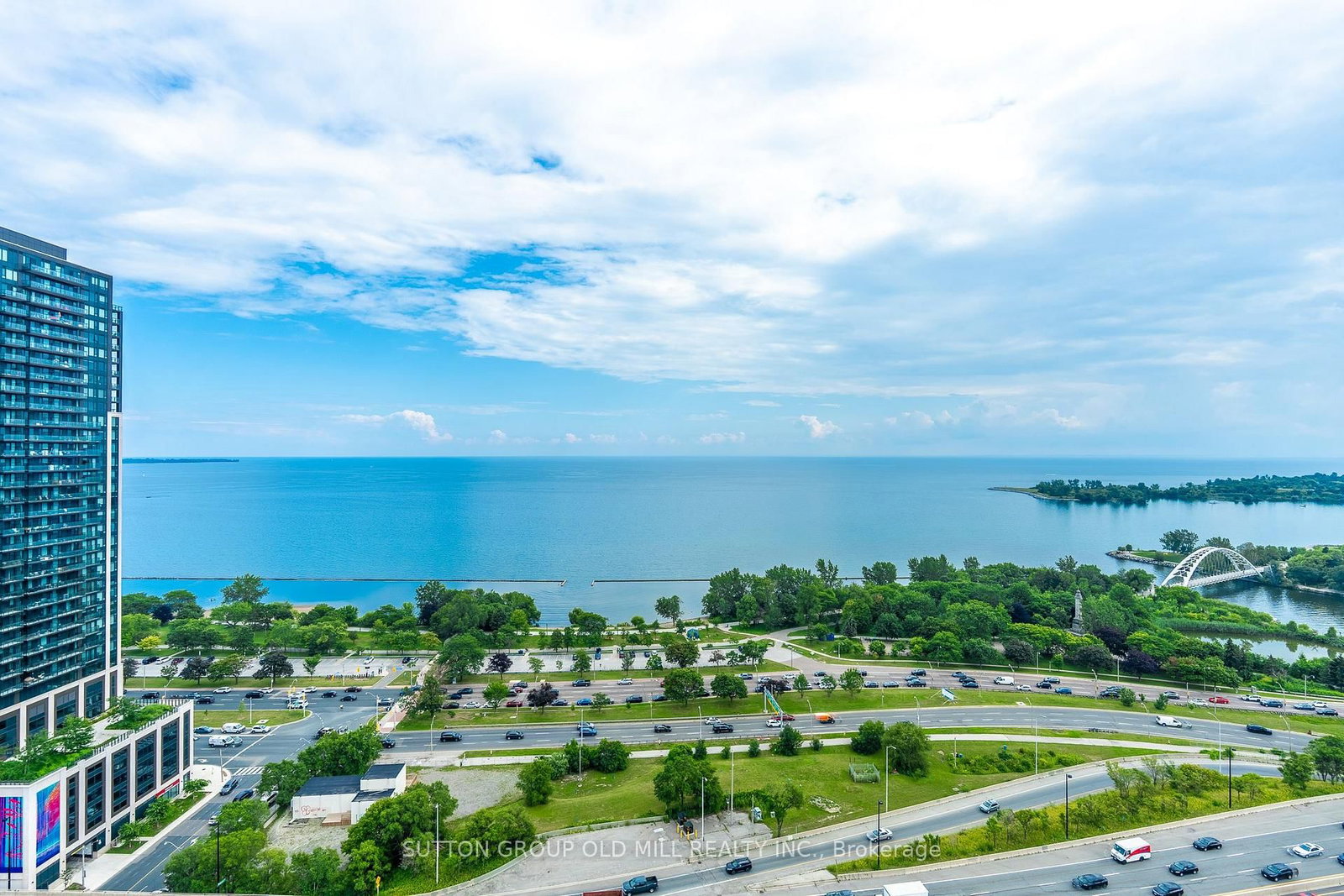 103 The Queensway • #2505 • Toronto, ON photo 2