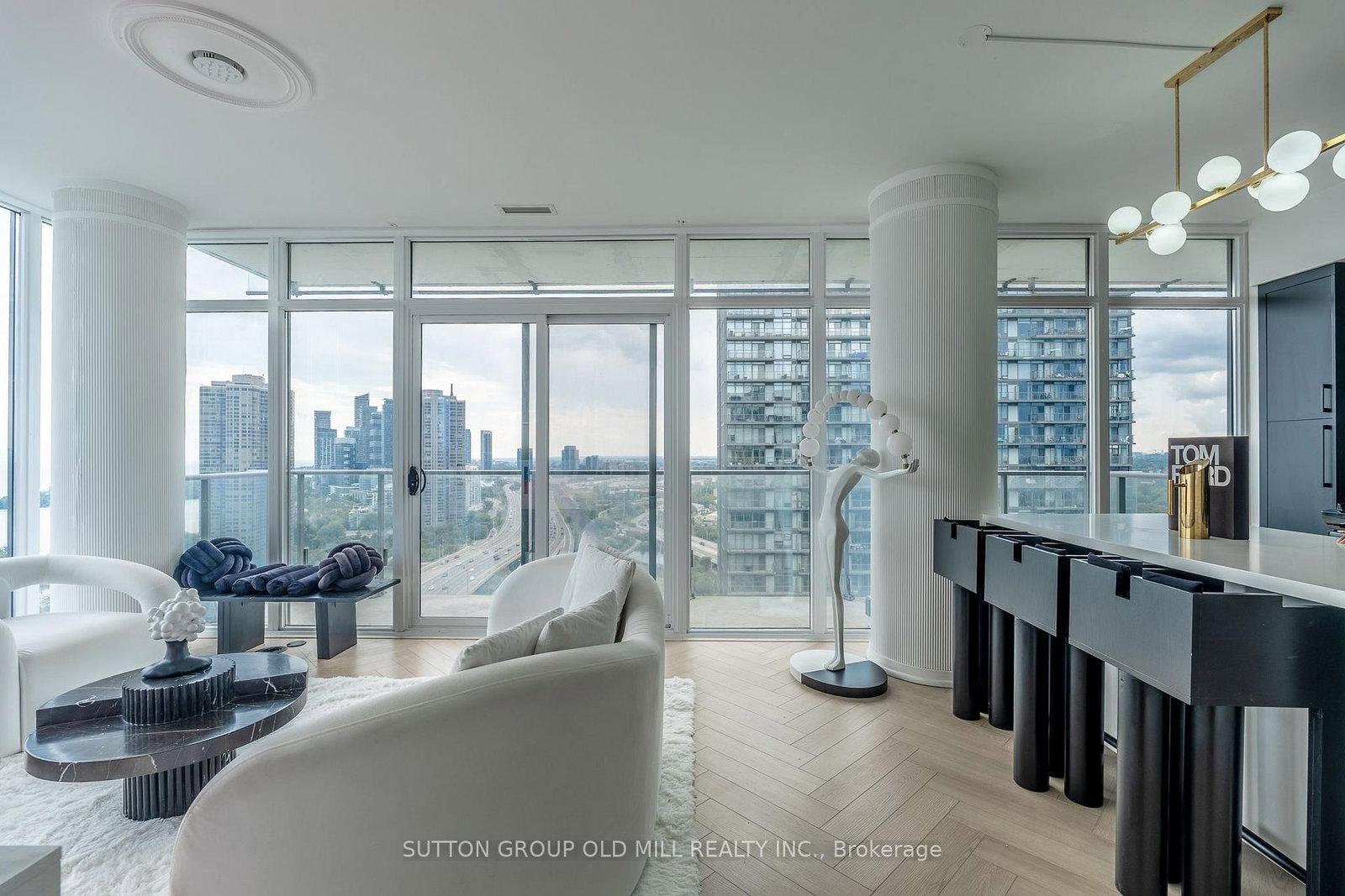 103 The Queensway • #2505 • Toronto, ON photo 27