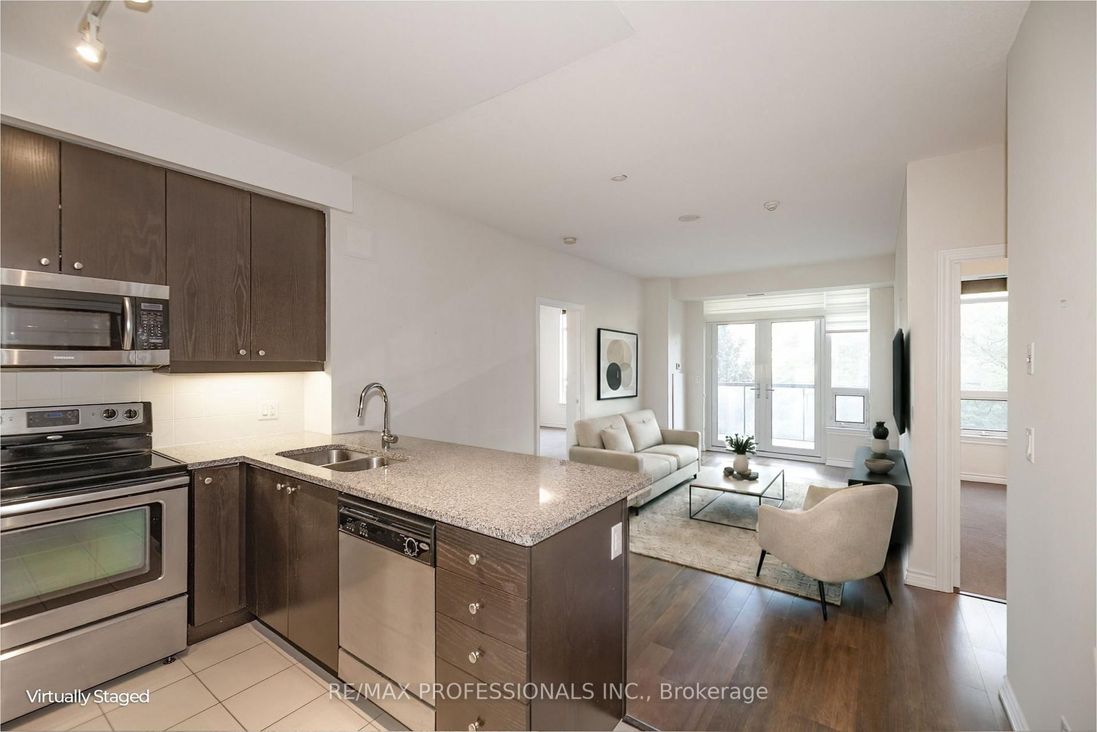 1135 Royal York Road • #312 • Toronto, ON photo 11