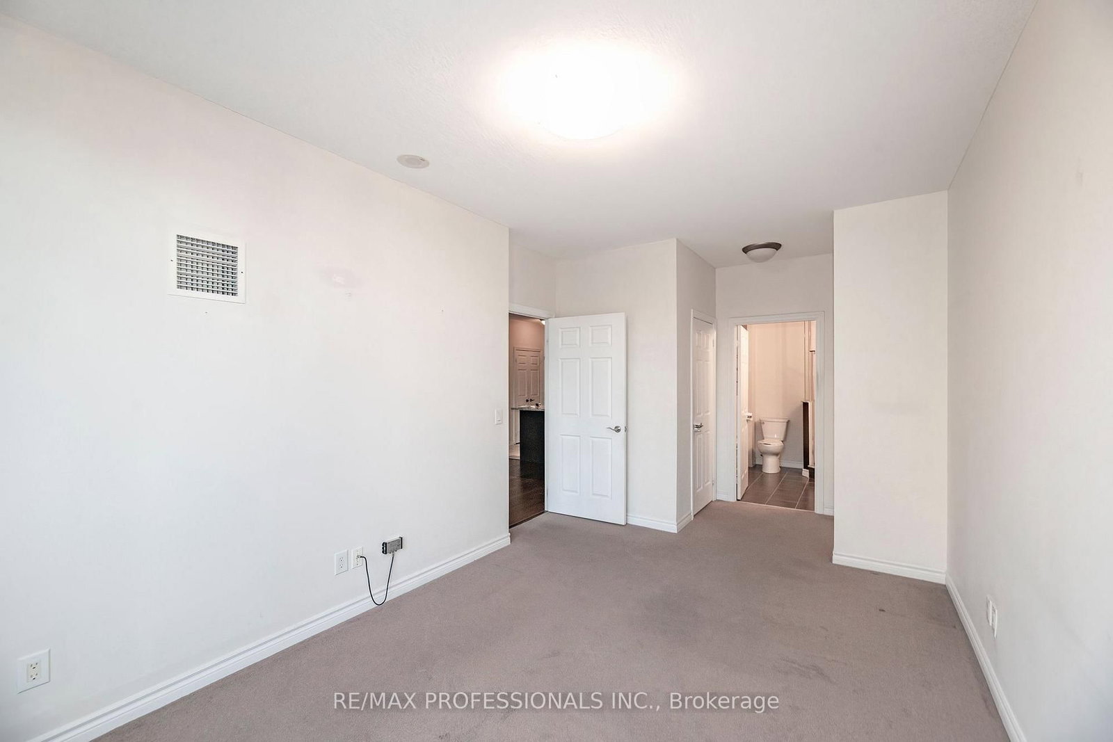 1135 Royal York Road • #312 • Toronto, ON photo 13