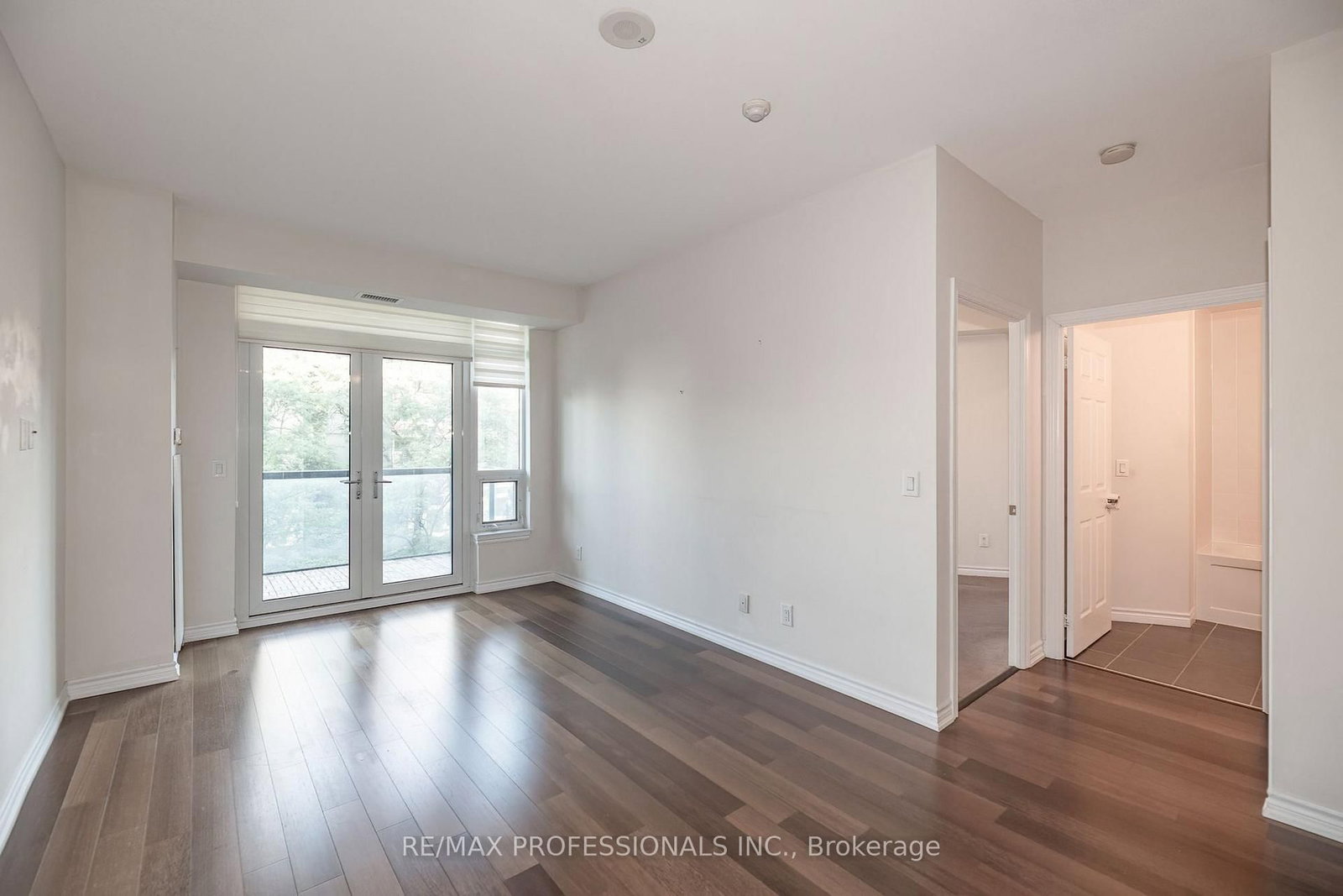 1135 Royal York Road • #312 • Toronto, ON photo 4