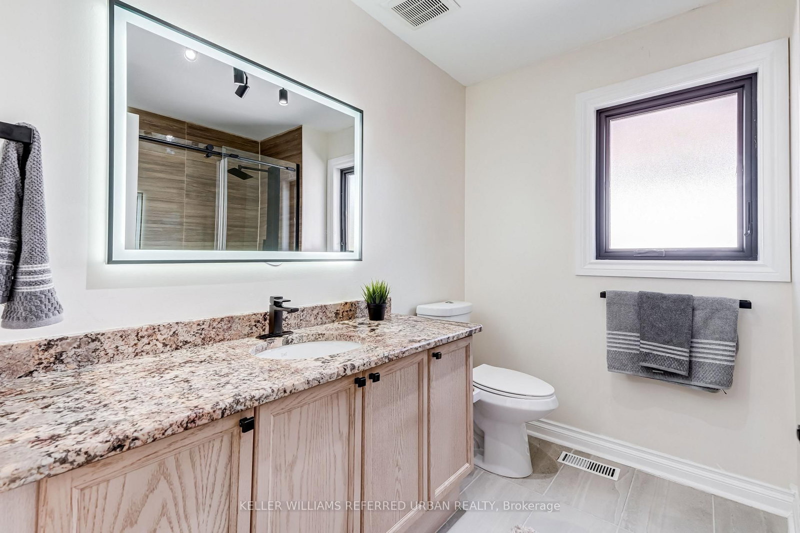 9 Stone Street • Halton Hills, ON photo 33