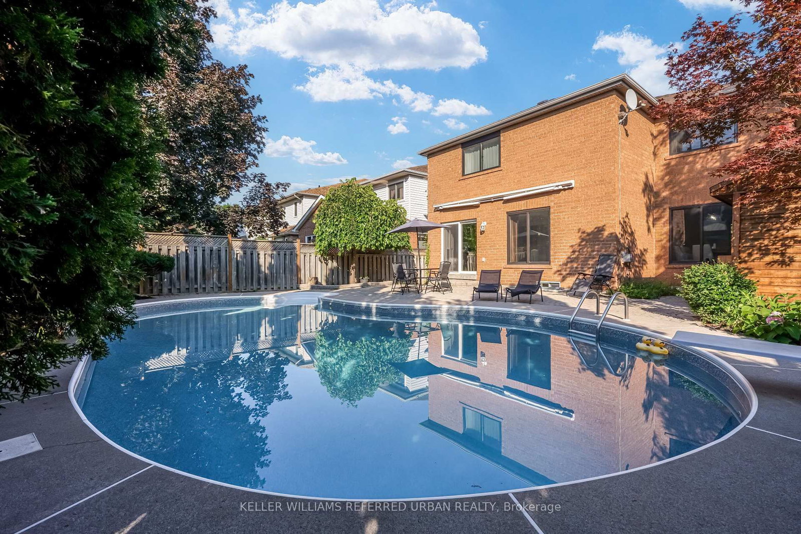 9 Stone Street • Halton Hills, ON photo 1