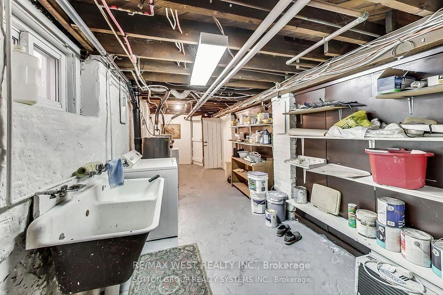 328 High Park Avenue • Toronto, ON photo 18
