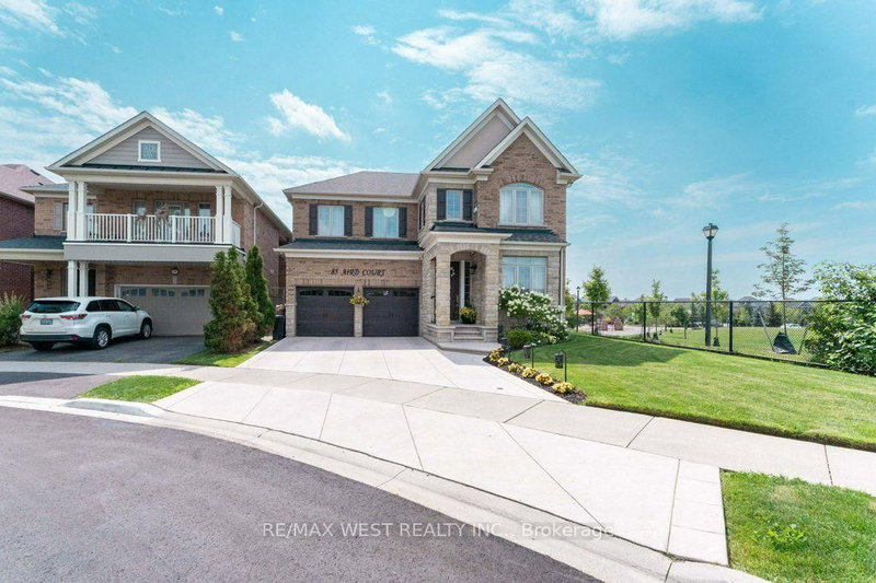 85 Aird Court