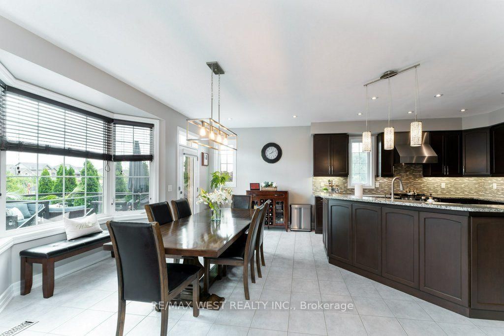 85 Aird Court • Milton, ON photo 12