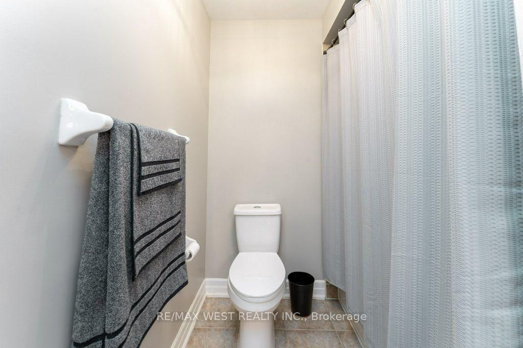85 Aird Court • Milton, ON photo 27