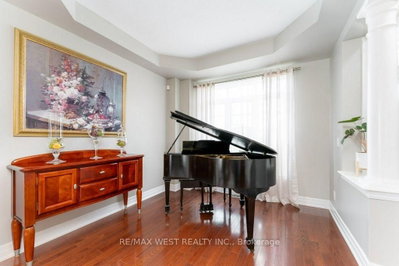 85 Aird Court • Milton, ON photo 7