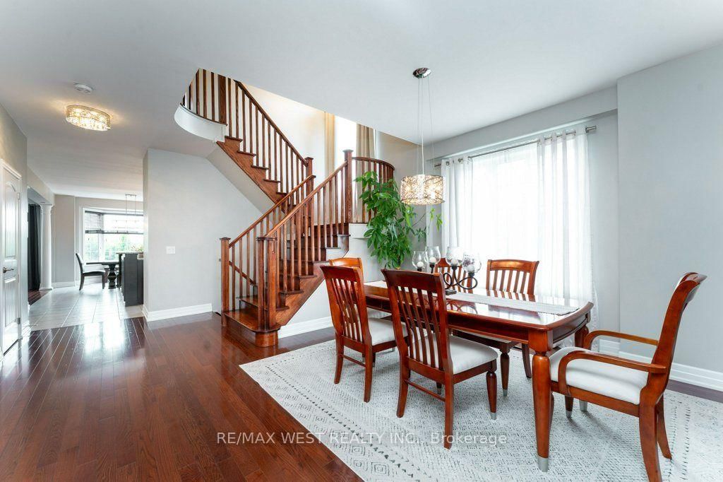 85 Aird Court • Milton, ON photo 9