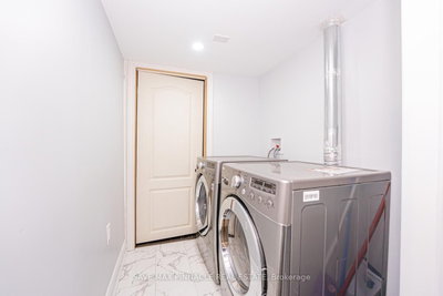 16 Baby Pointe Brampton,ON L7A 0W3 — Photo 39