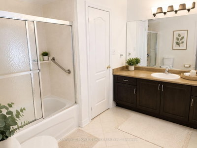 2486 Wasaga Oakville,ON L6H 0E1 — Photo 12
