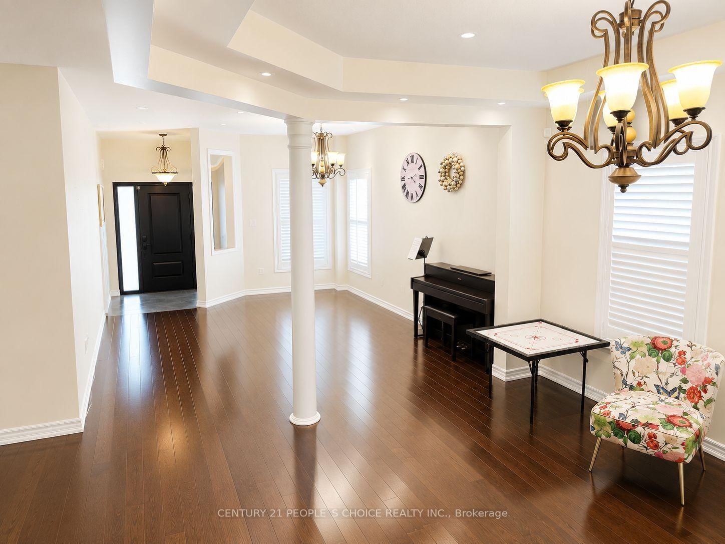 2486 Wasaga Drive, Oakville 2