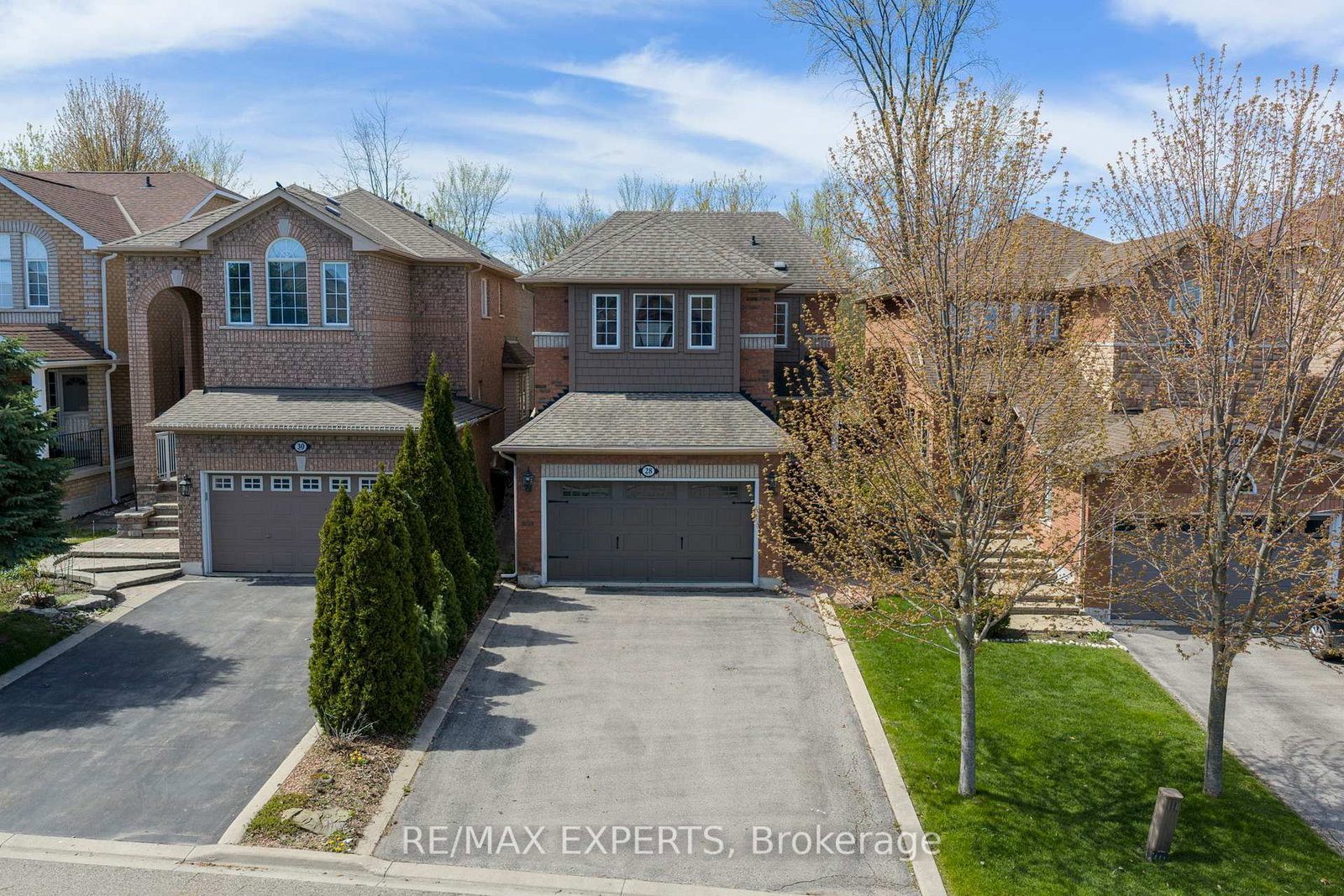 28 Crestridge Drive • Caledon, ON photo 2