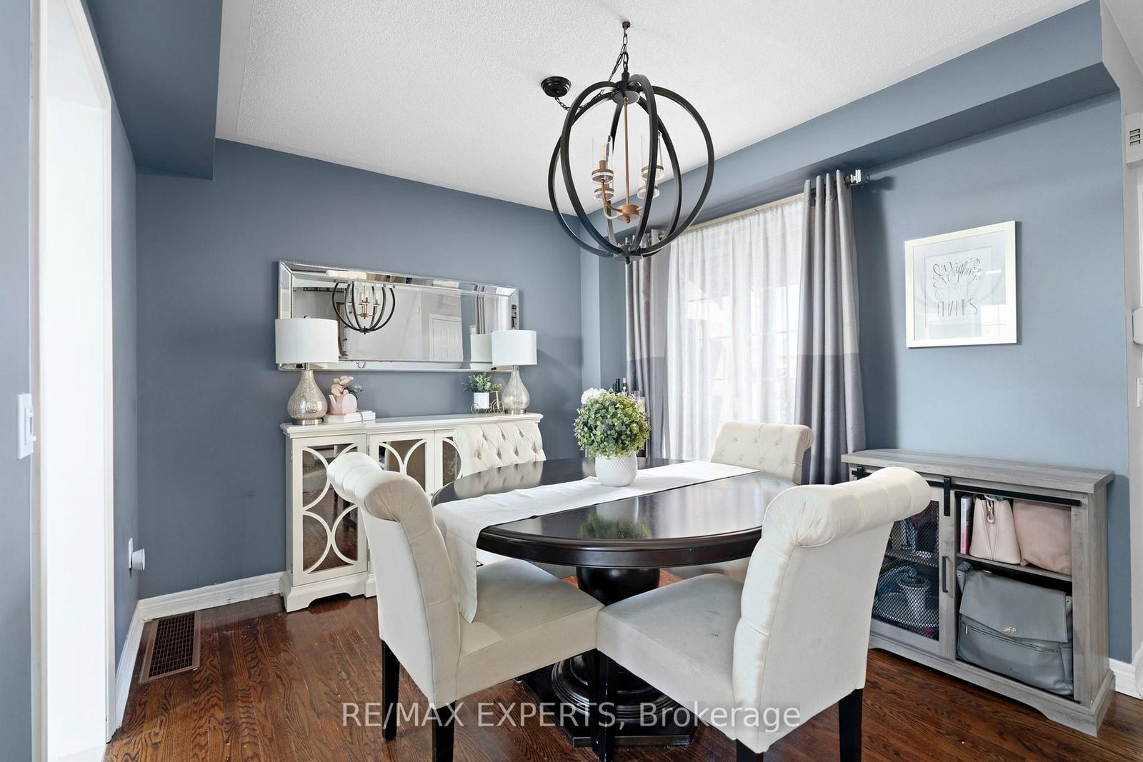 28 Crestridge Drive • Caledon, ON photo 8