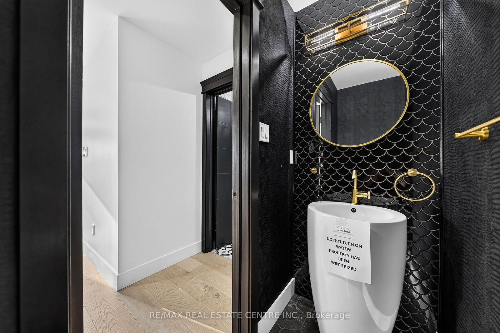 5090 Fairview Street • #50 • Burlington, ON photo 25