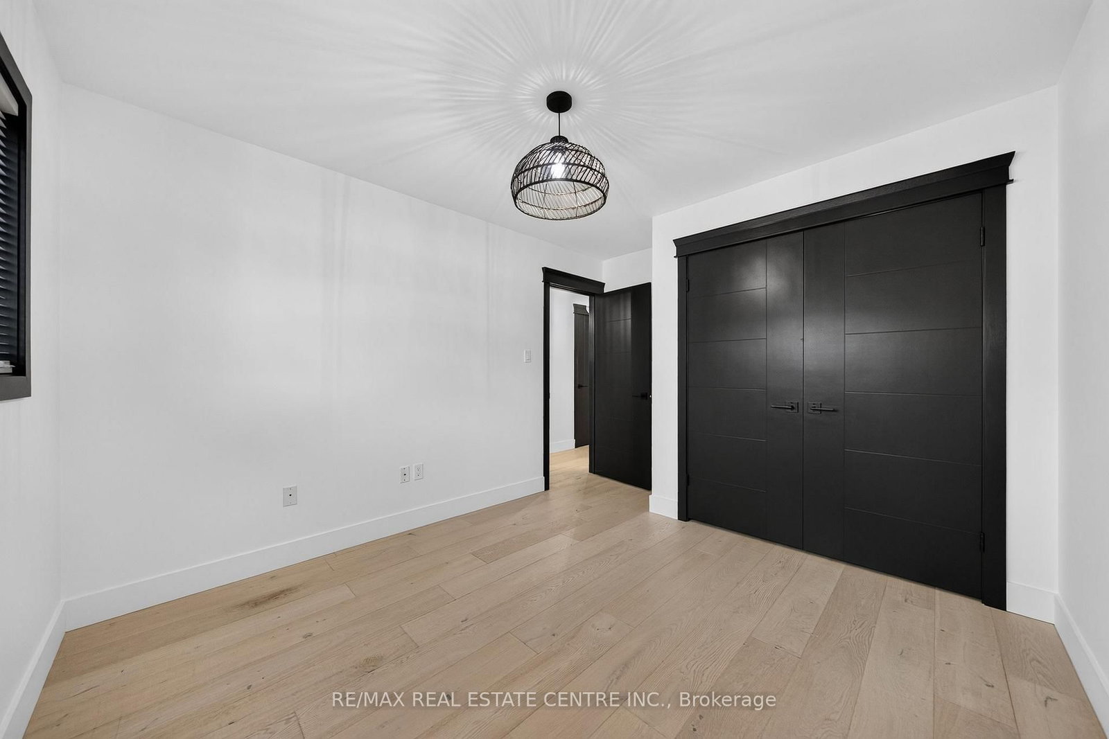 5090 Fairview Street • #50 • Burlington, ON photo 36