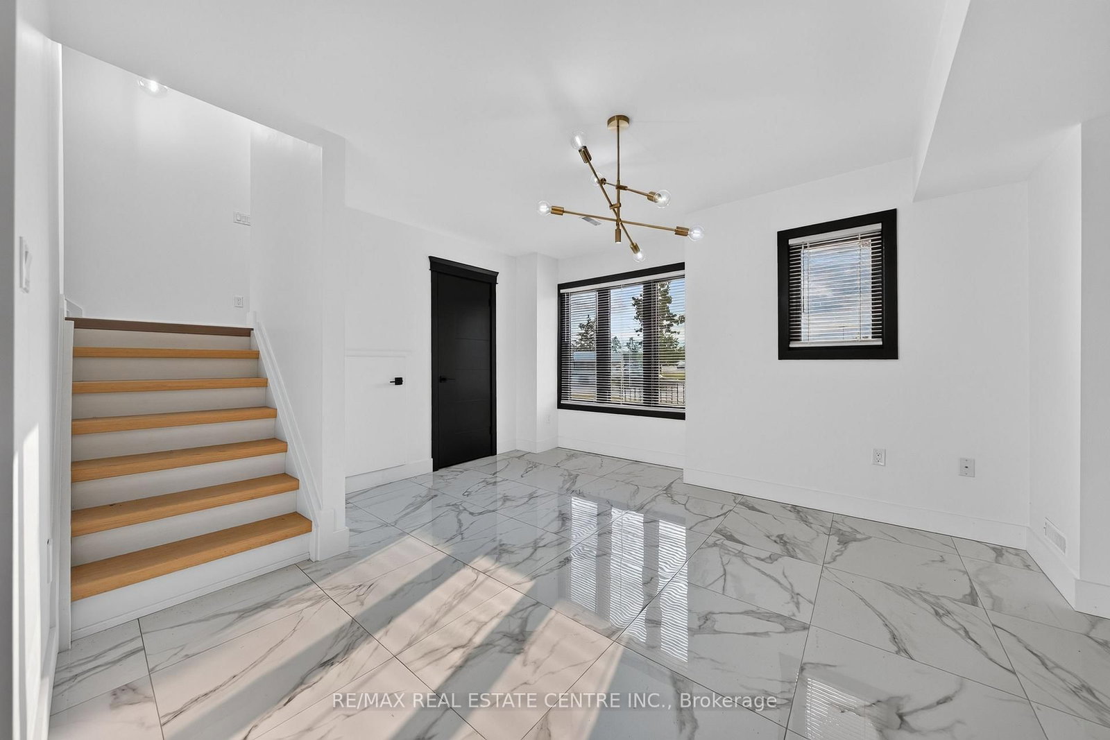 5090 Fairview Street • #50 • Burlington, ON photo 39