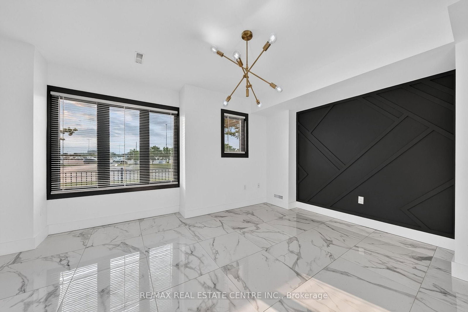 5090 Fairview Street • #50 • Burlington, ON photo 40