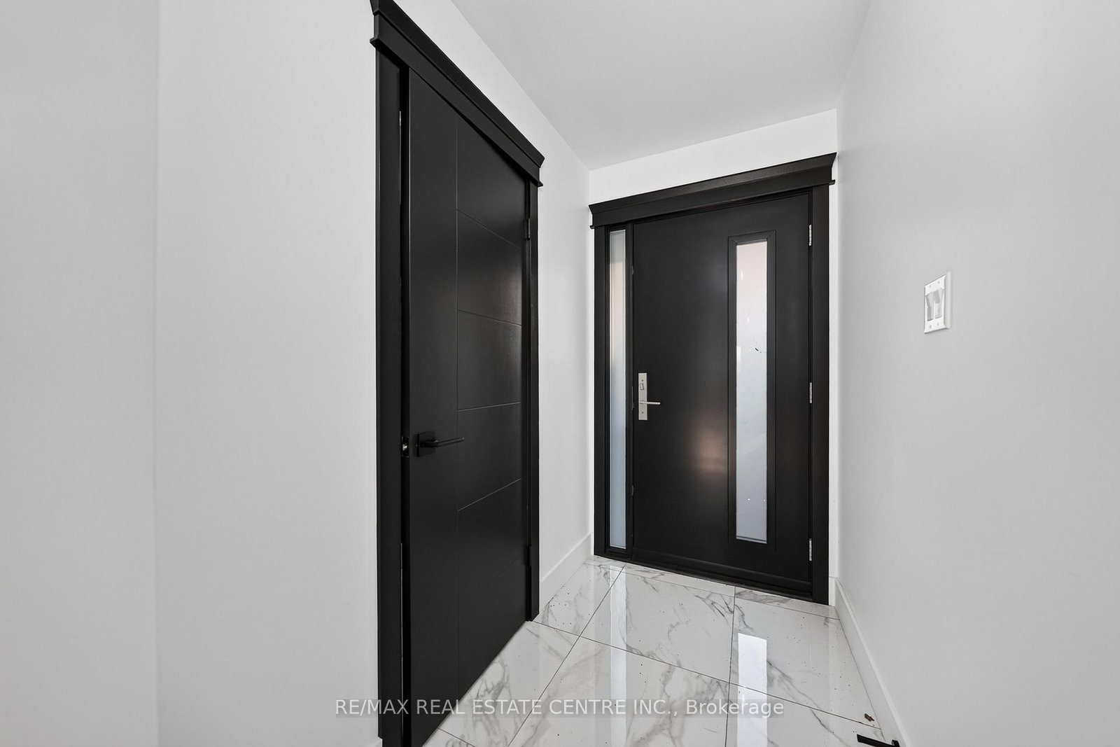 5090 Fairview Street • #50 • Burlington, ON photo 43