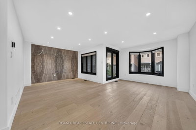 5090 Fairview Street • #50 • Burlington, ON photo 5
