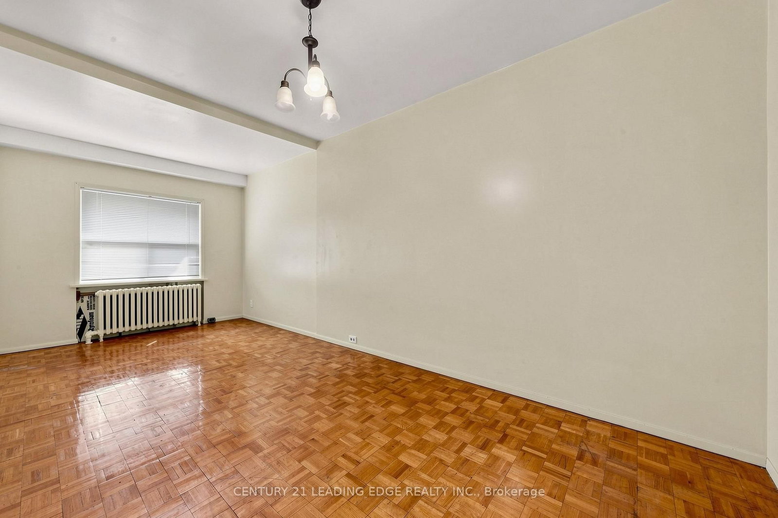 180 Gilbert Avenue • Toronto, ON photo 16