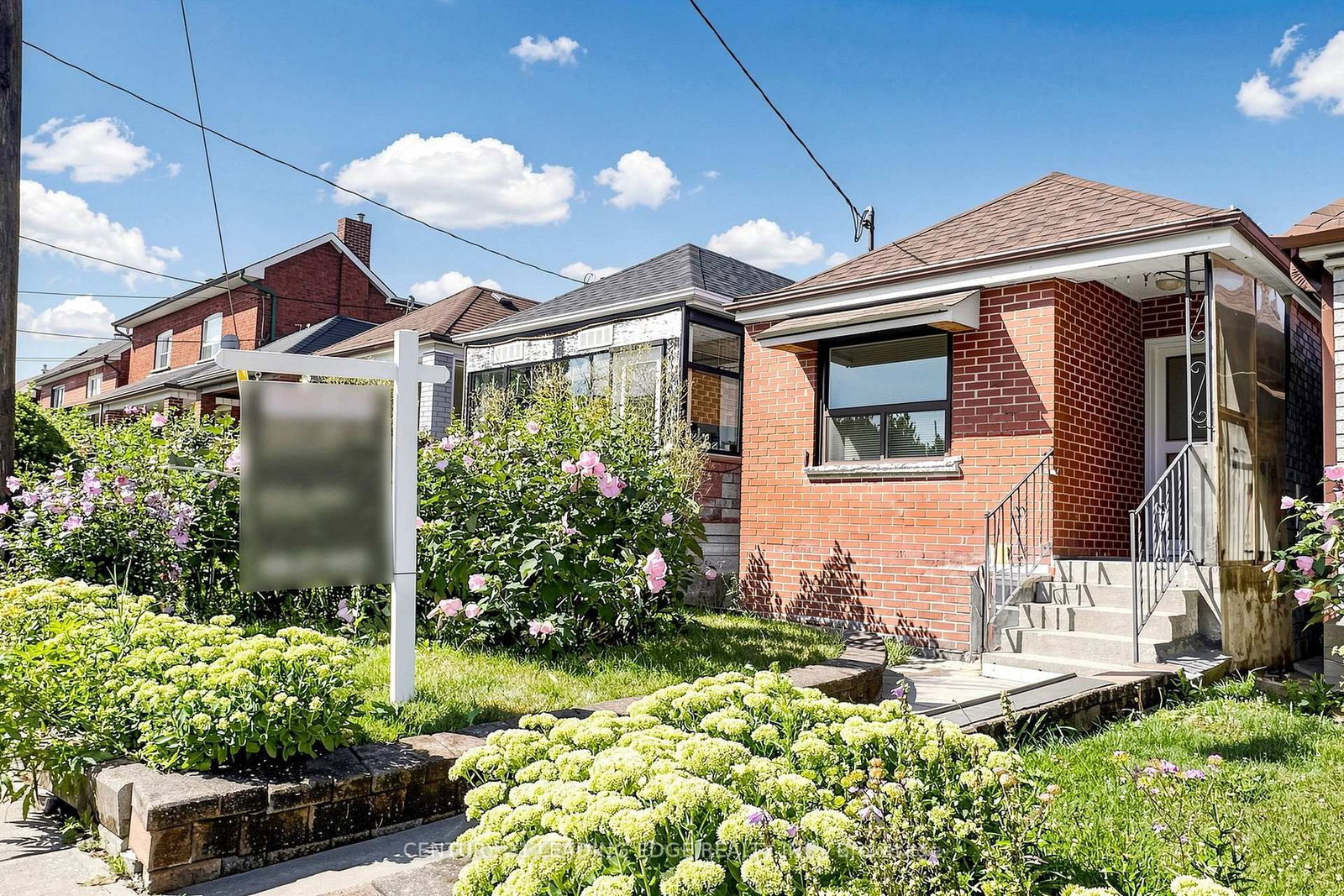 180 Gilbert Avenue • Toronto, ON photo 4