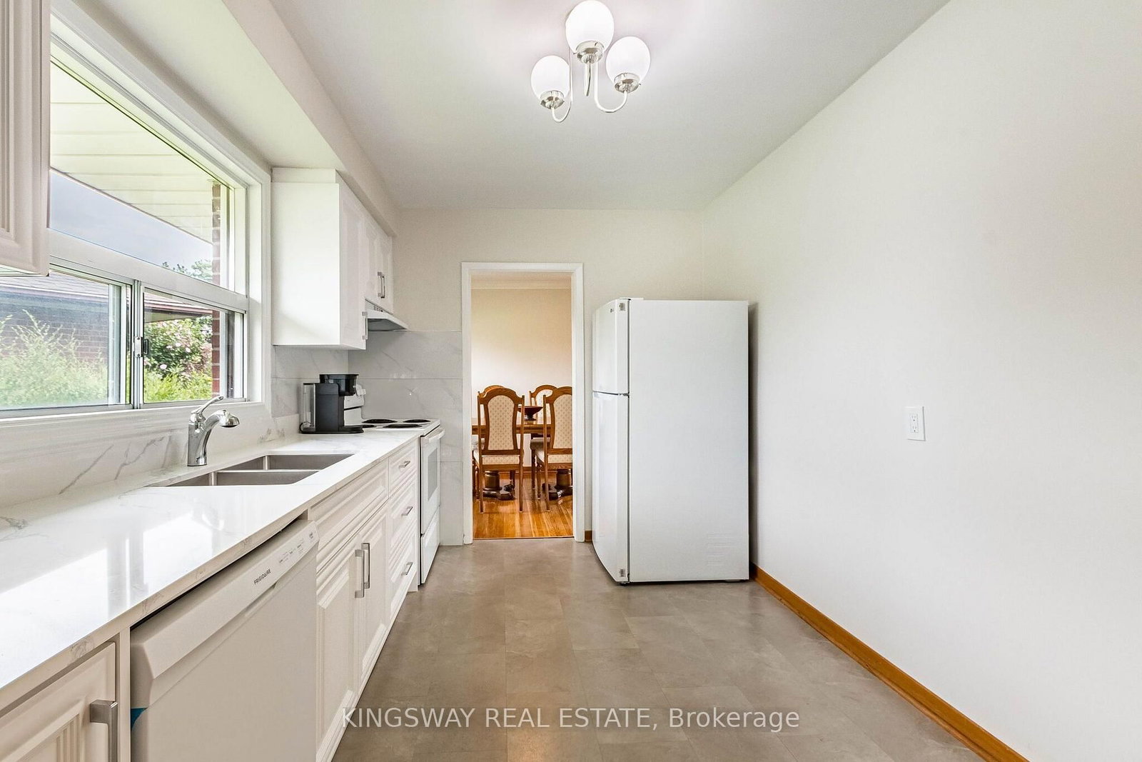 163 Floradale Drive • Mississauga, ON photo 11