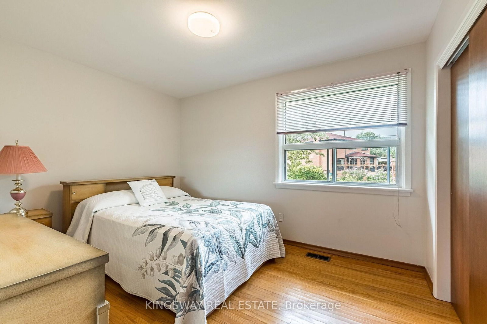 163 Floradale Drive • Mississauga, ON photo 15