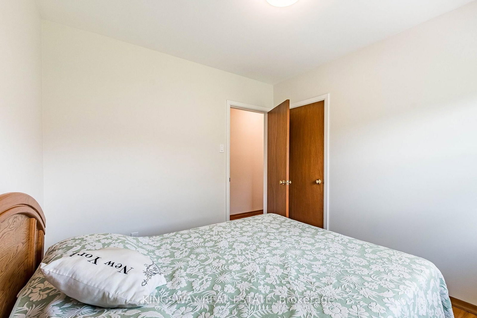 163 Floradale Drive • Mississauga, ON photo 17