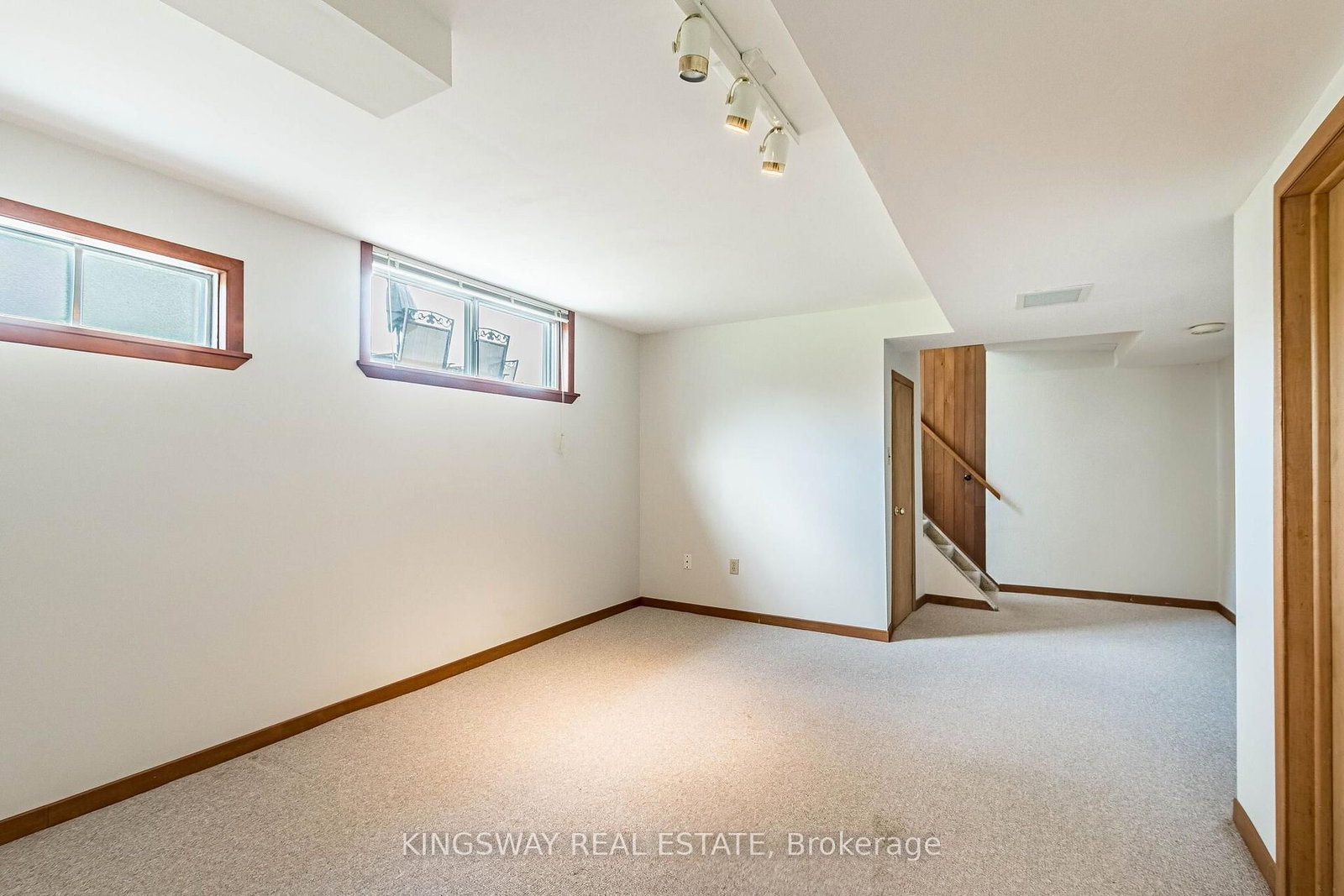 163 Floradale Drive • Mississauga, ON photo 25