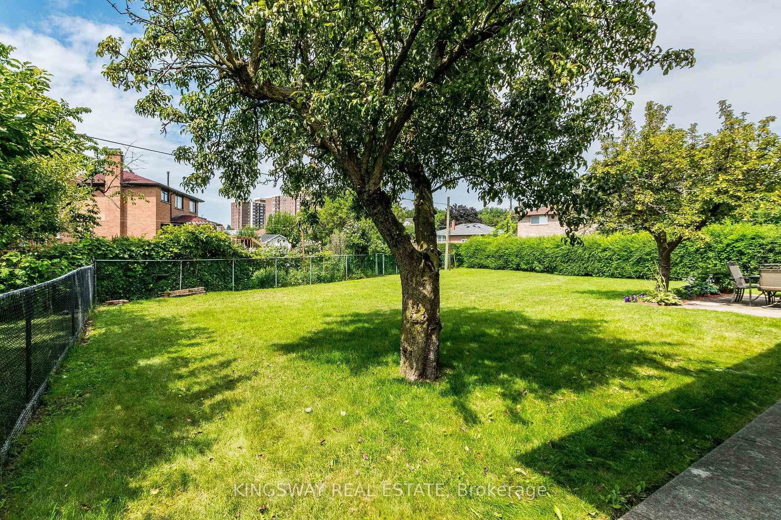 163 Floradale Drive • Mississauga, ON photo 32