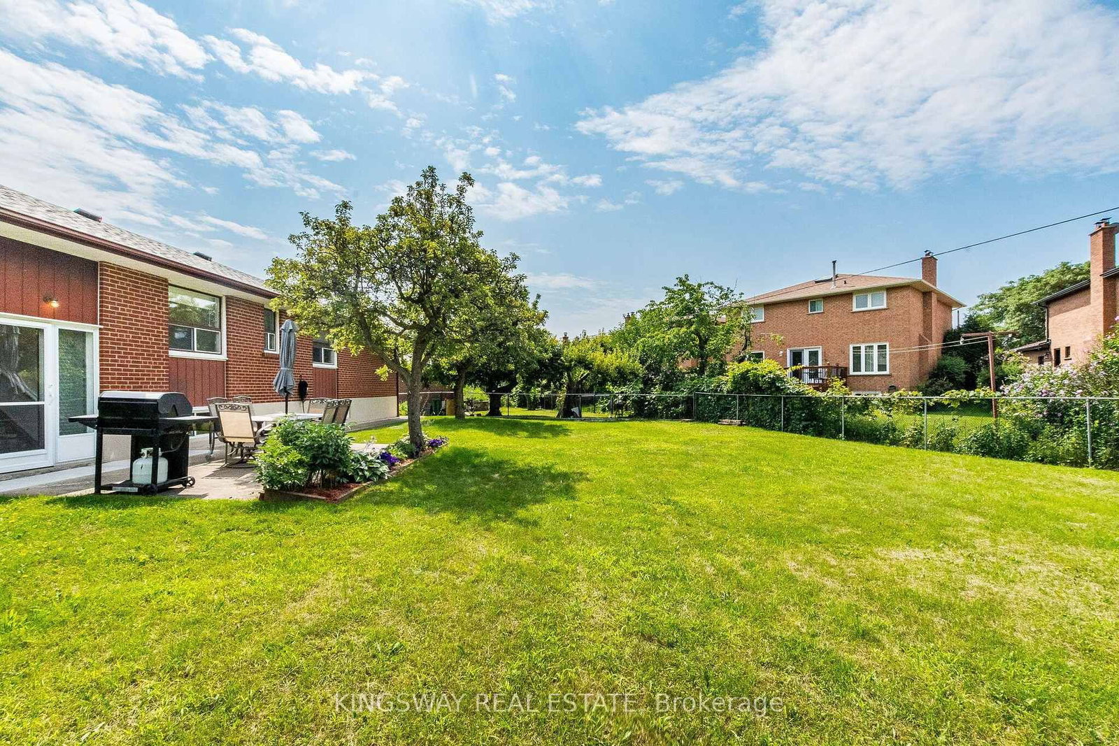 163 Floradale Drive • Mississauga, ON photo 37